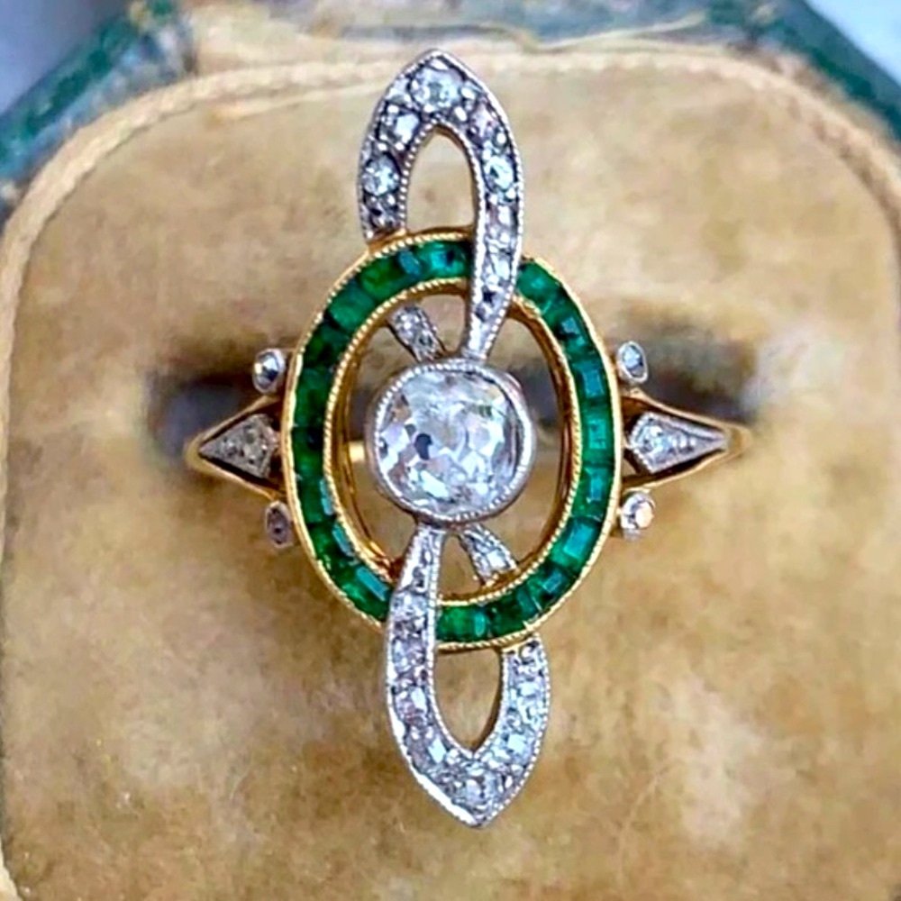 Cubic Zirconia and Emerald Vintage Ring